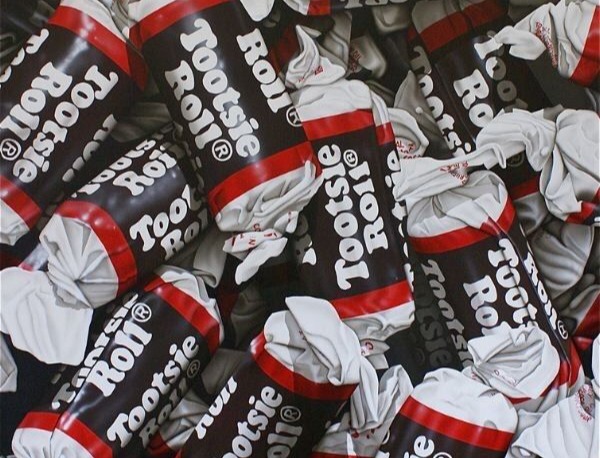 Tootsie Rolls in wrappers